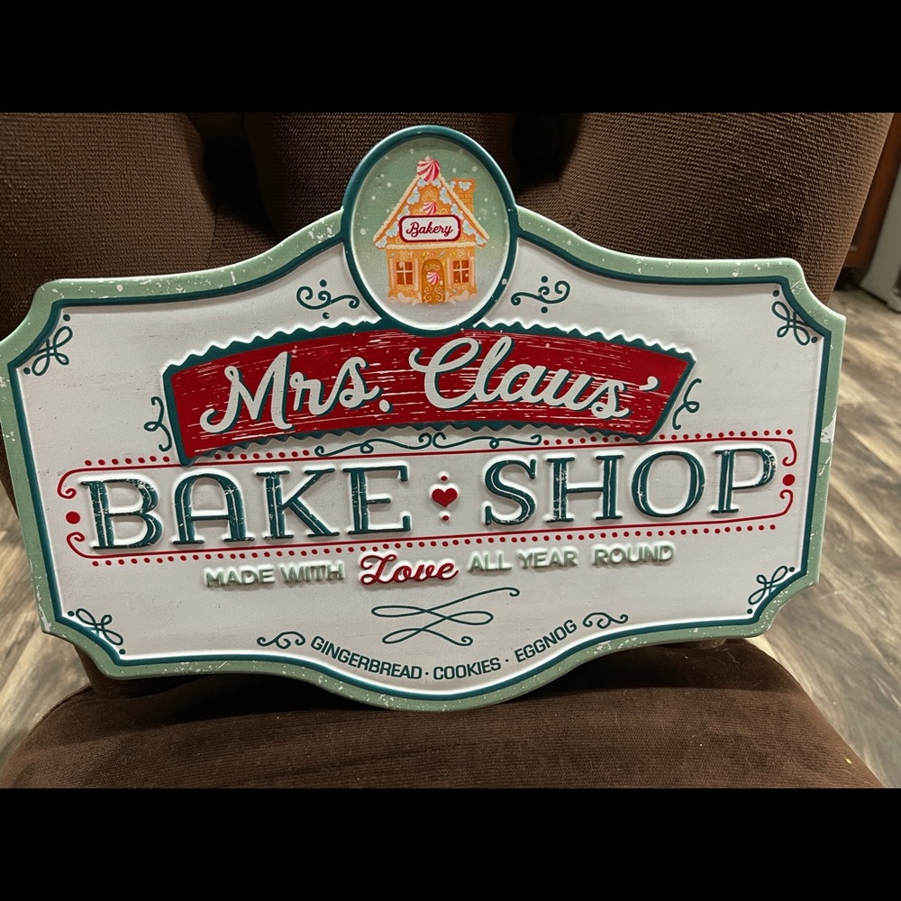 Brand new in box metal Christmas sign.